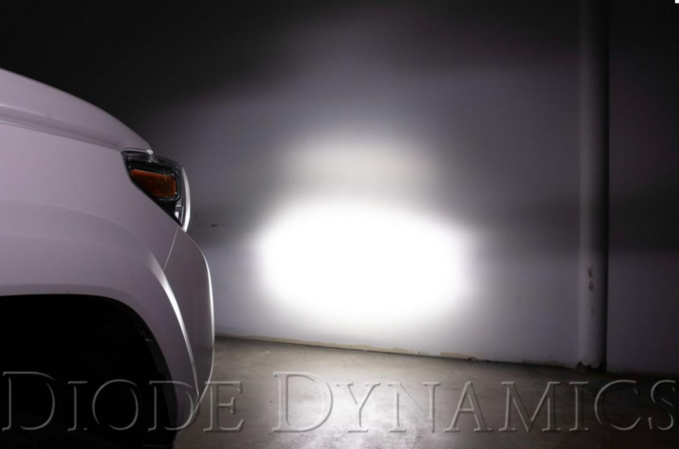 Diode Dynamics 2016-2023 Toyota Tacoma Stealth Light Bar Kit