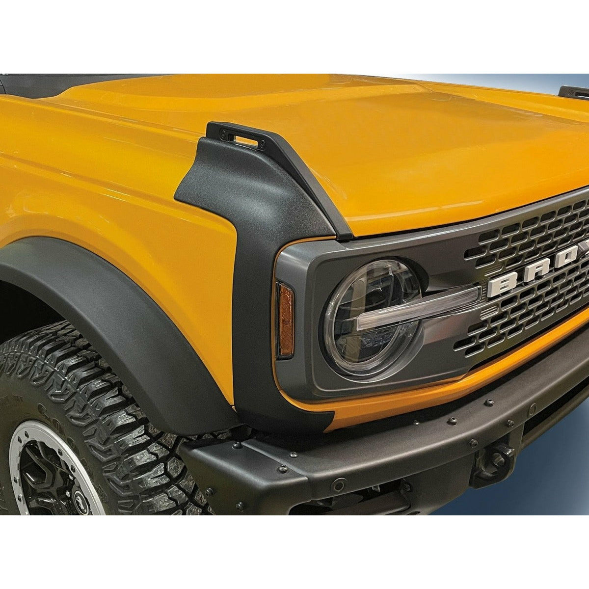 2021 Ford Bronco Genuine Ford Trail Armor Front Corners